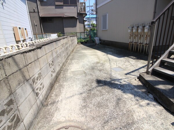 バイク置き場