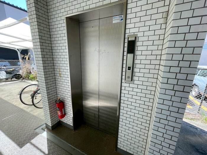 物件外観写真5　(建物設備)