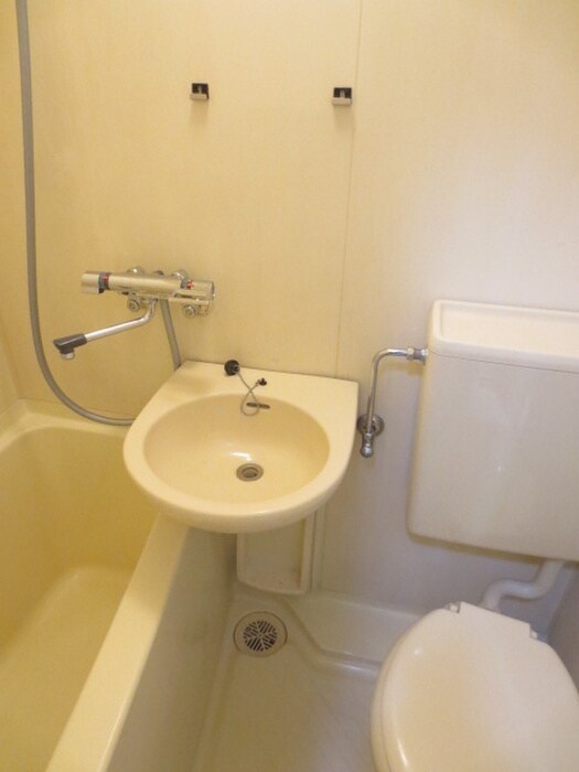 物件内観写真11　(洗面)