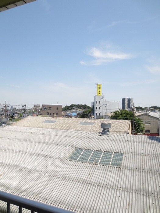 物件内観写真13　(室内からの展望)