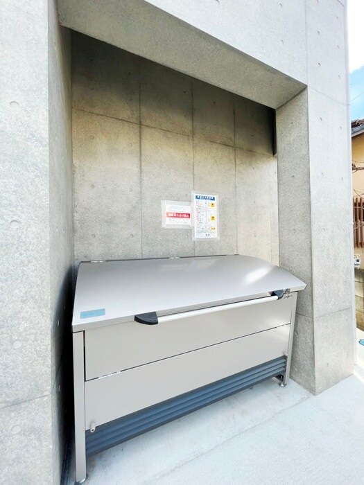 物件外観写真6　(建物設備)