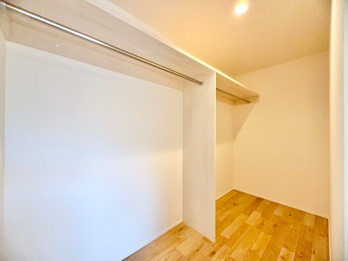 物件内観写真15　(収納)