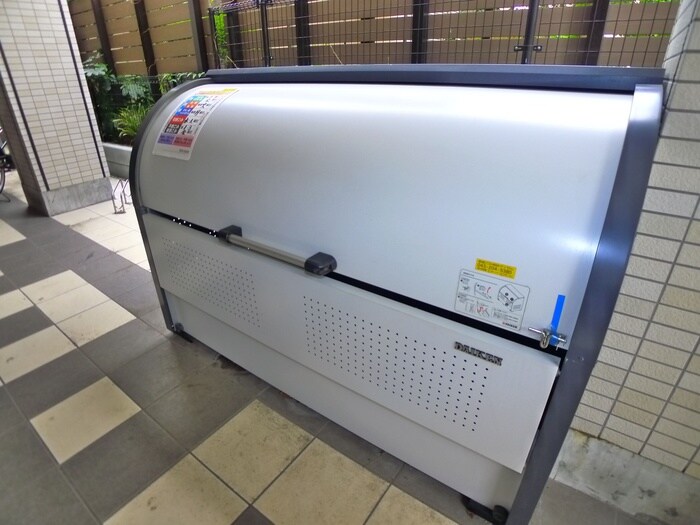 物件外観写真4　(建物設備)