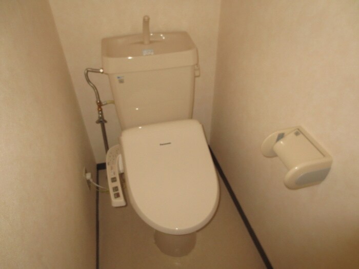 物件内観写真6　(トイレ)