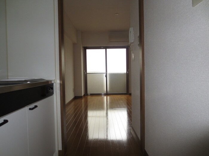 物件内観写真9　(廊下)