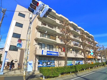 グロ－リィマンション岡崎外観写真