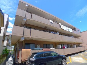 ビラ草加Ａ棟外観写真