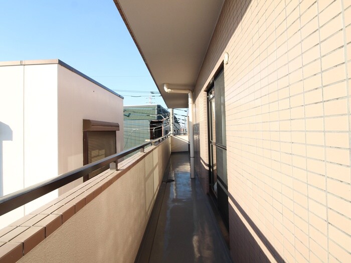 物件内観写真22　(室内からの展望)