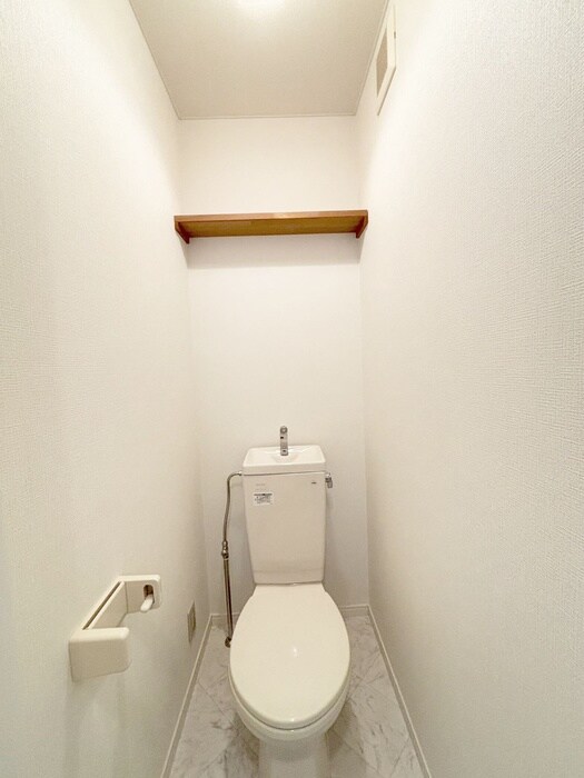 物件内観写真13　(トイレ)