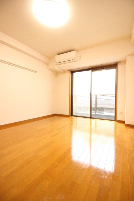 物件内観写真5　(居室)