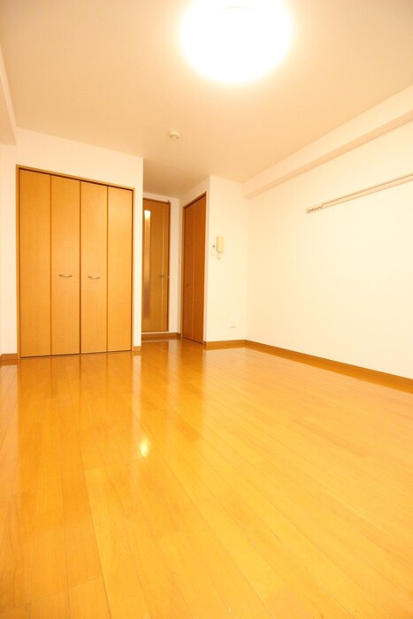 物件内観写真6　(居室)