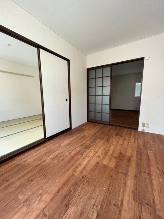 物件内観写真19　(居室)