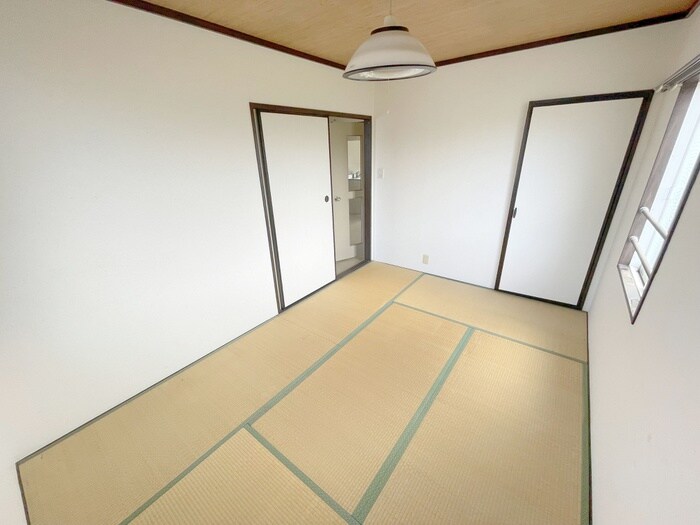 物件内観写真10　(居室)