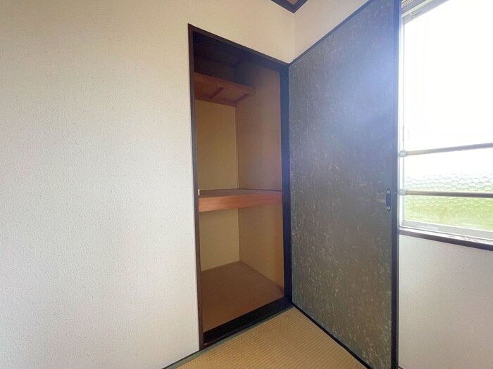 物件内観写真16　(収納)
