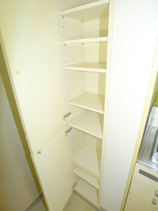 物件内観写真17　(靴箱)