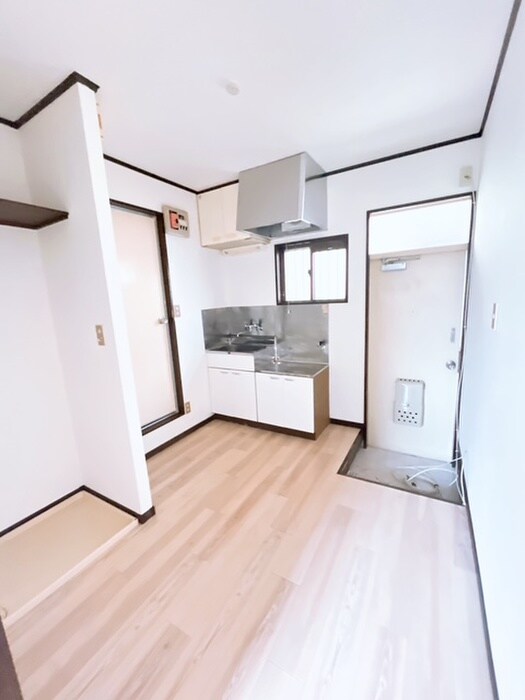 物件内観写真8　(居室)