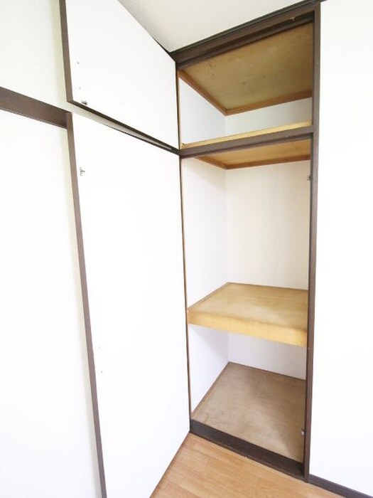 物件内観写真9　(収納)