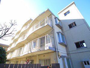 マノワール鈴木外観写真