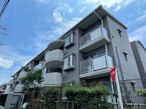 アソシエール文京白山外観写真