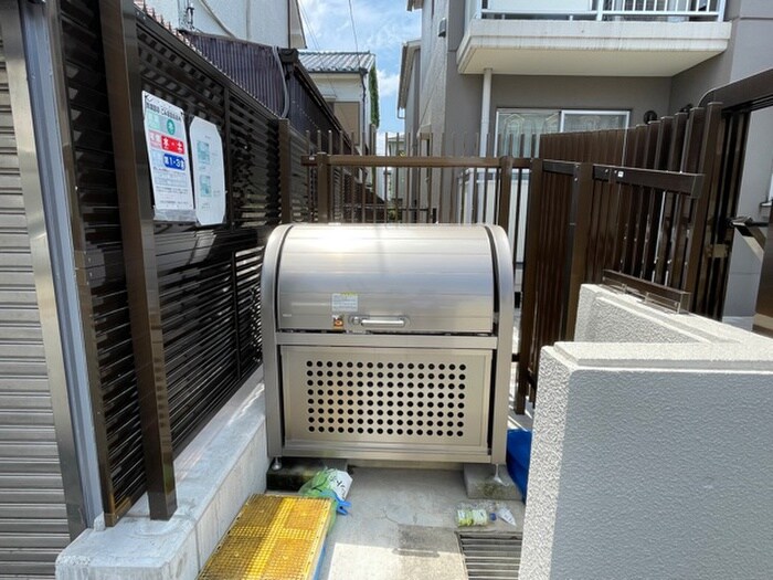 物件外観写真6　(建物設備)