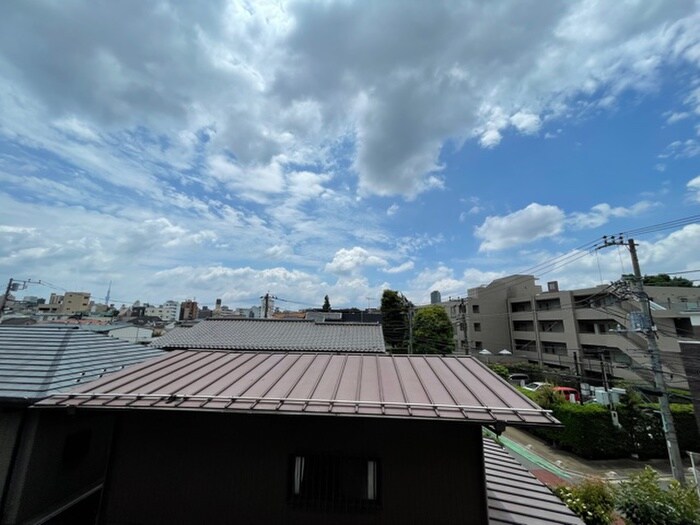 物件内観写真16　(室内からの展望)