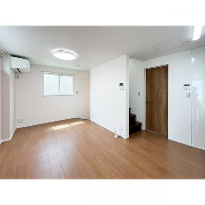 物件内観写真5　(居室)