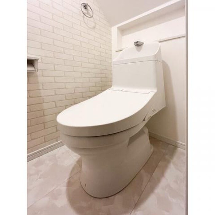 物件内観写真12　(トイレ)