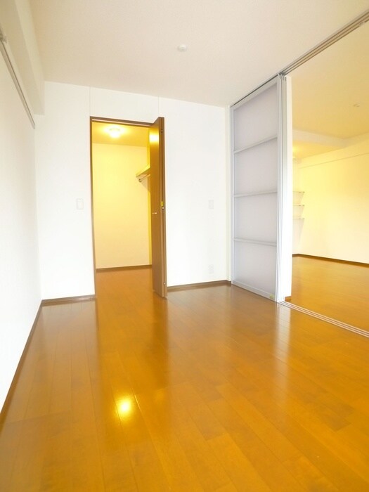 物件内観写真8　(収納)