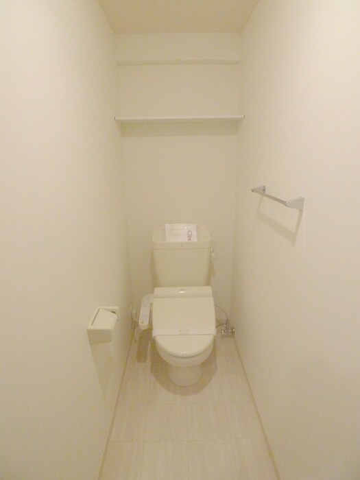 物件内観写真14　(トイレ)