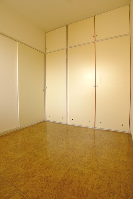 物件内観写真8　(内観写真)