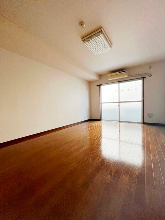 物件内観写真6　(居室)