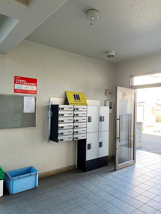 物件外観写真4　(建物設備)