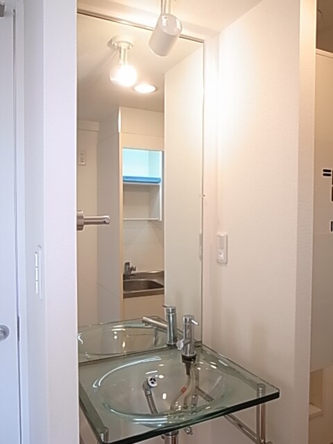 物件内観写真13　(洗面)