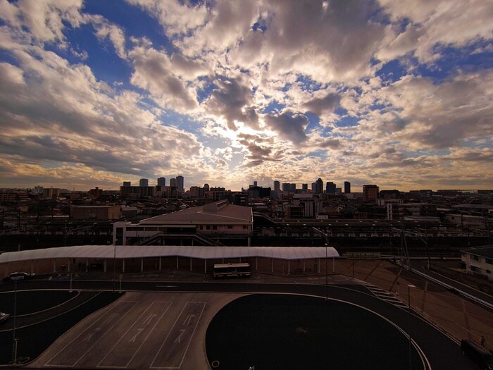 物件内観写真19　(室内からの展望)