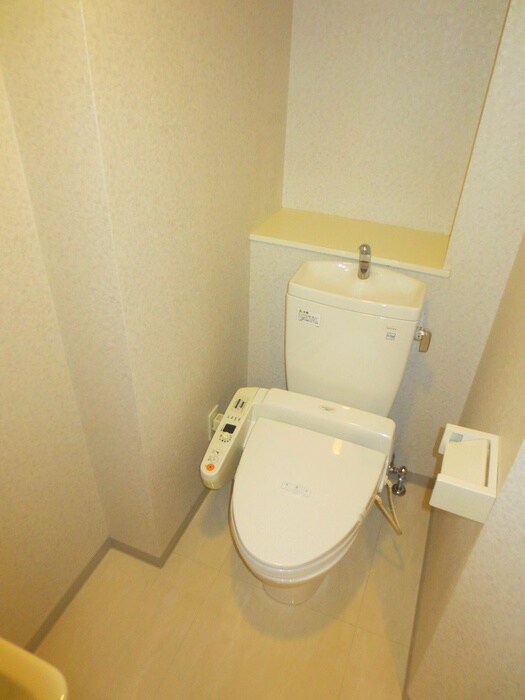 物件内観写真11　(トイレ)