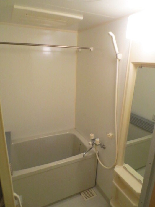 物件内観写真12　(バス／シャワールーム等)