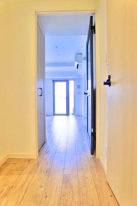 物件内観写真8　(廊下)