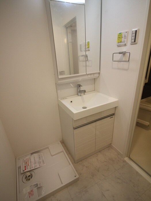 物件内観写真11　(洗面)