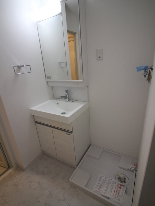 物件内観写真13　(洗面)