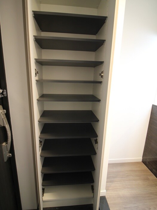 物件内観写真18　(靴箱)