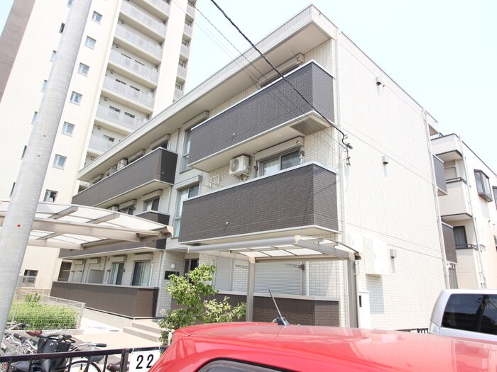 物件外観写真1　(外観写真)