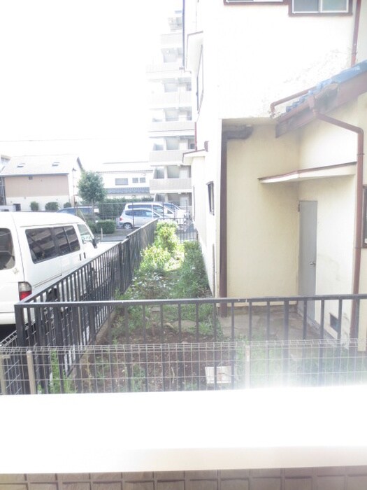 物件内観写真16　(室内からの展望)