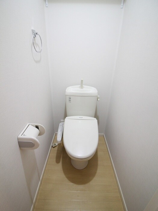 物件内観写真14　(トイレ)