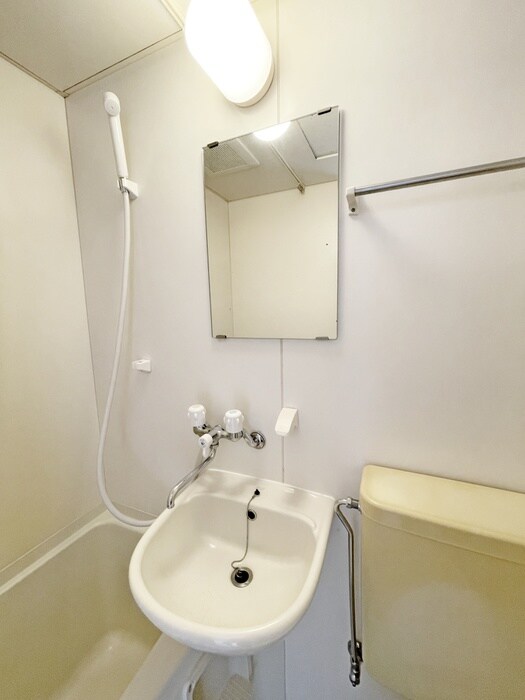 物件内観写真18　(洗面)