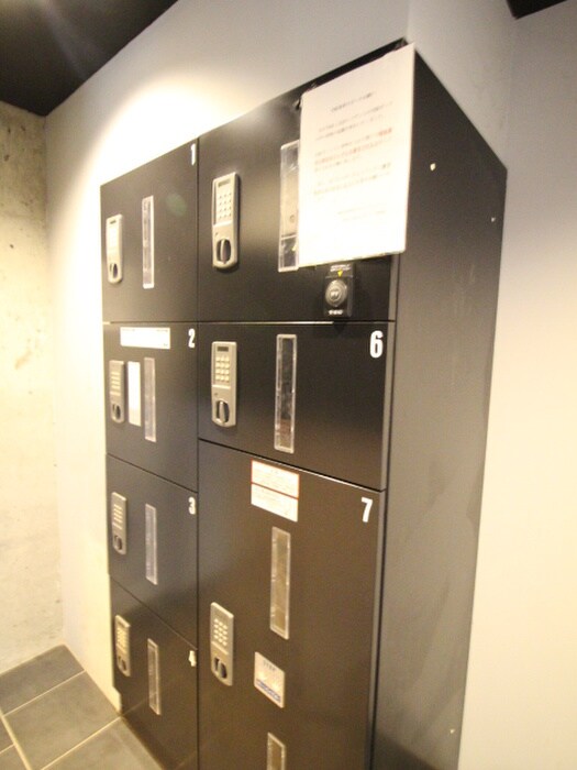 物件外観写真4　(建物設備)