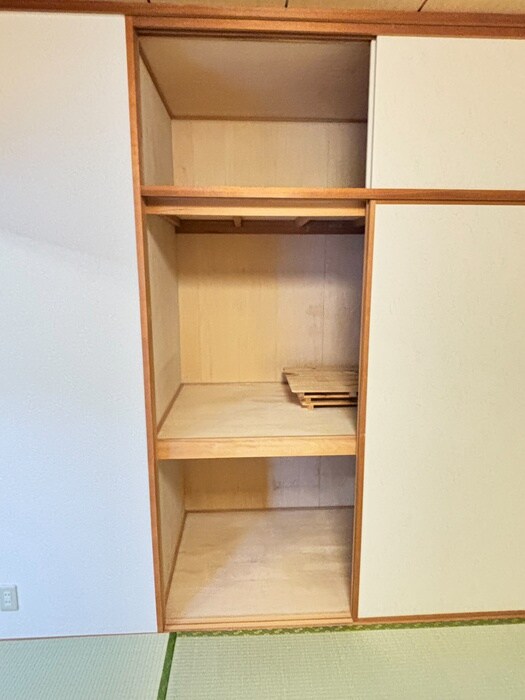 物件内観写真18　(収納)