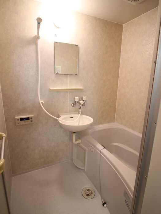 物件内観写真16　(洗面)