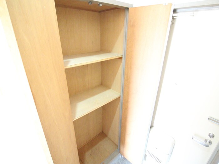 物件内観写真17　(収納)