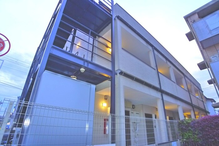 物件外観写真2　(外観写真)