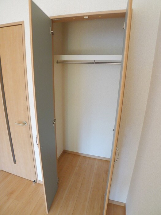 物件内観写真15　(収納)